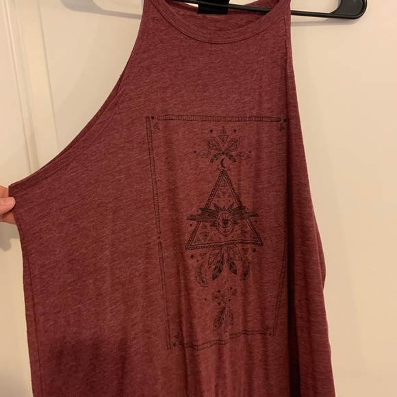 T-Bar shirt -maroon - Picture 2 of 5